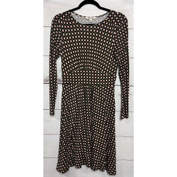 Boden Dresses & Skirts - Boden Long Sleeve Dress Size 4p Green Black Pink Geometric Print
